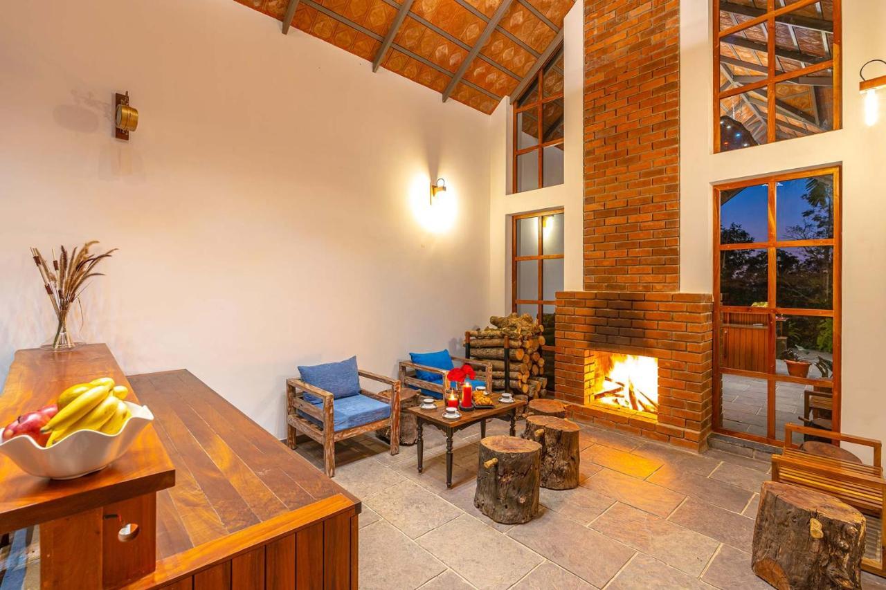 Stayvista At Cicada Chikmagalur 2Bhk Breakfast Included With Amazing View Zewnętrze zdjęcie